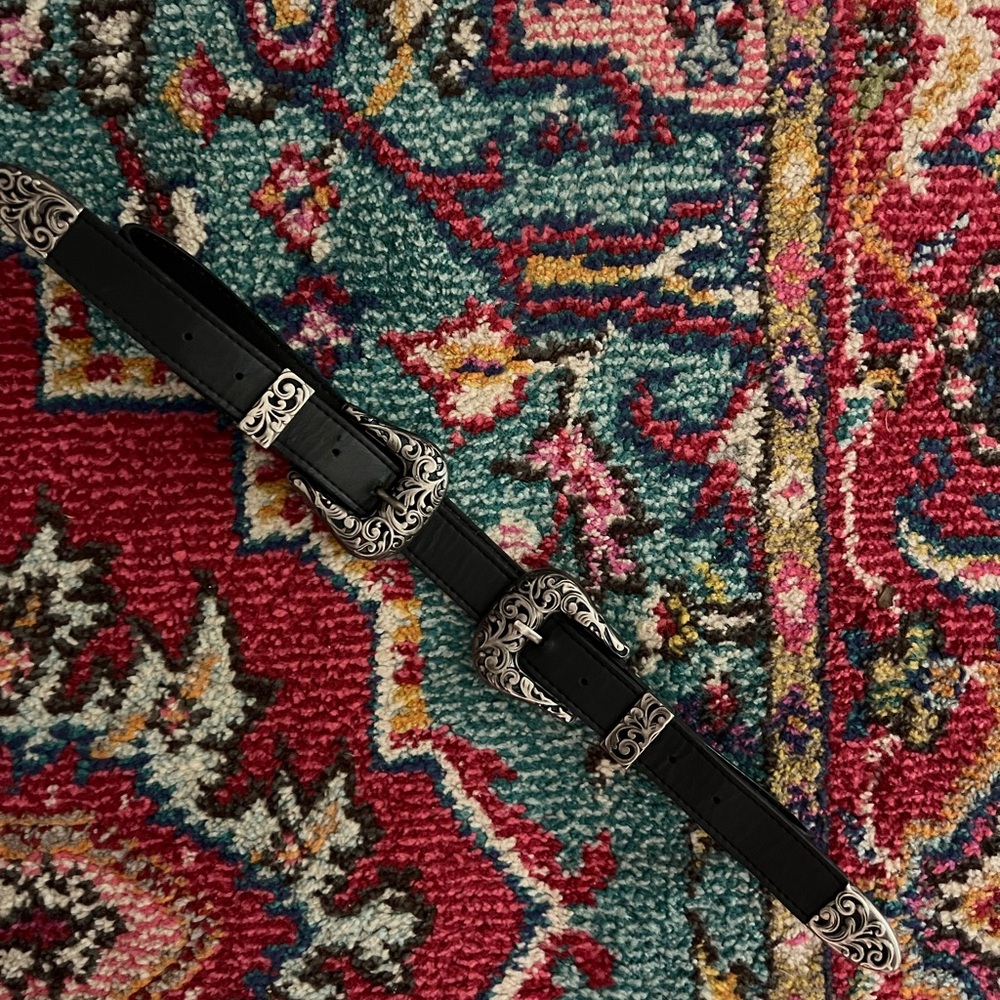 Source Unknown Black Western Double Buckle Belt with Silver Filigree